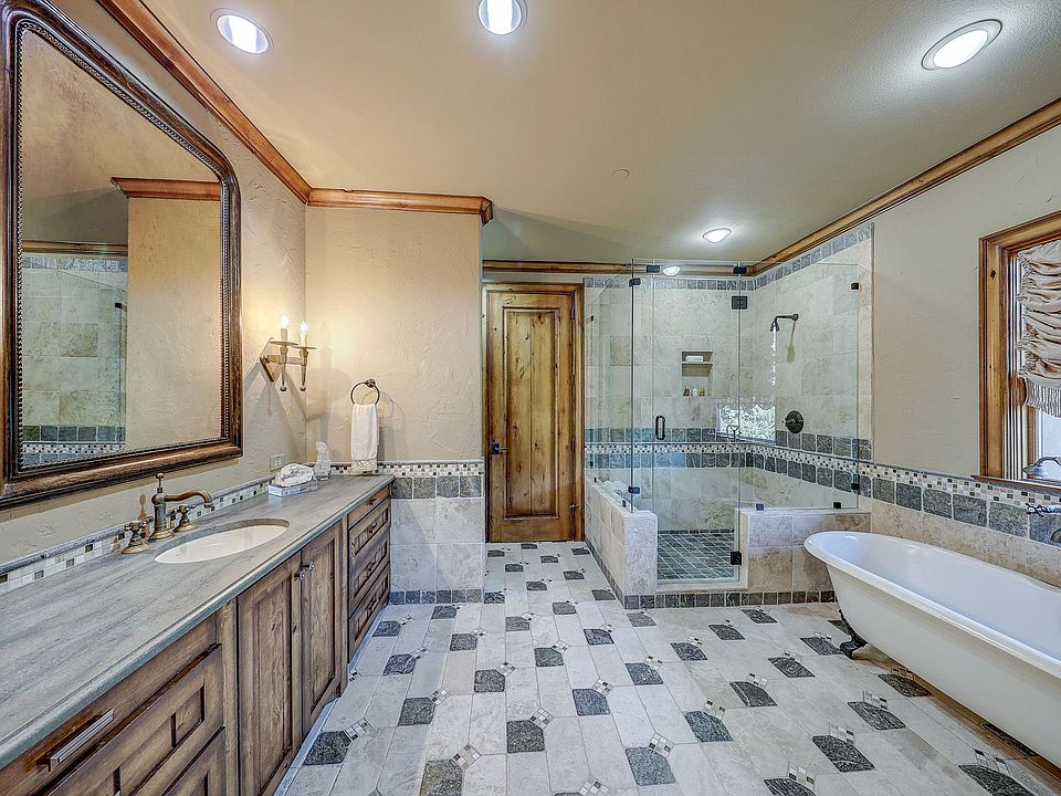 Typical Master Bathroom Remodel Cost Best Design Idea