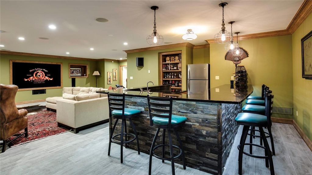 Man Cave | Photos & Best Design Ideas