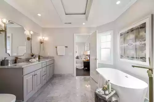 Modern Bathroom Decor