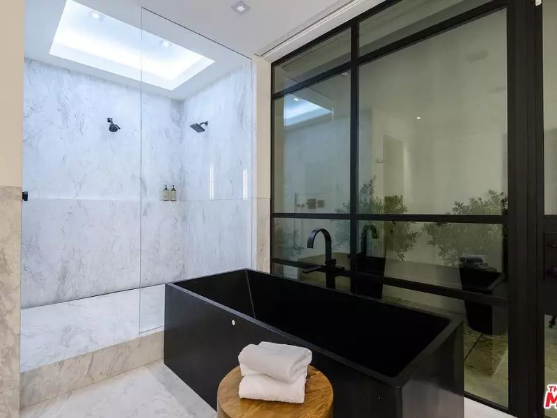 Modern Bathroom Tile Ideas
