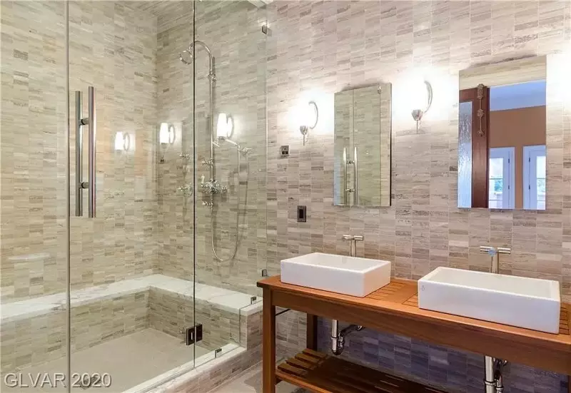 Grey Bathroom Ideas