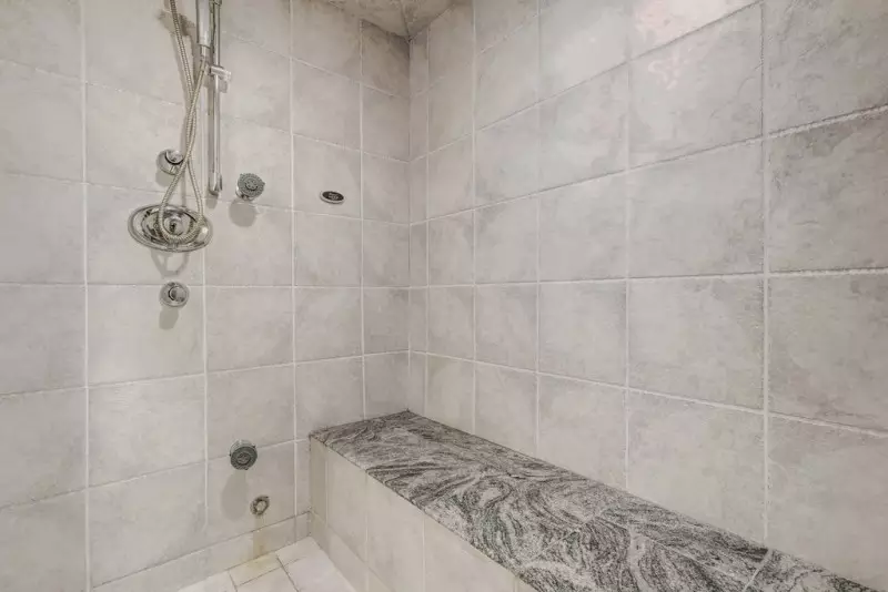 Bathroom Shower Tile