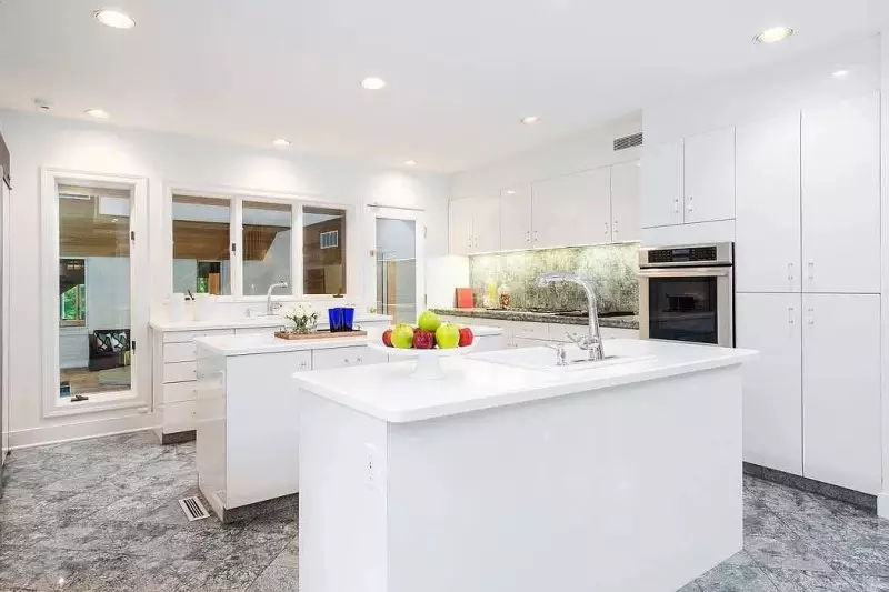 Pictures of Kitchens with White Cabinets