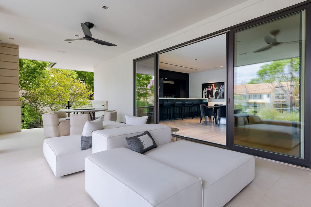 Top Design Ideas for Outdoor Living Area in 2018