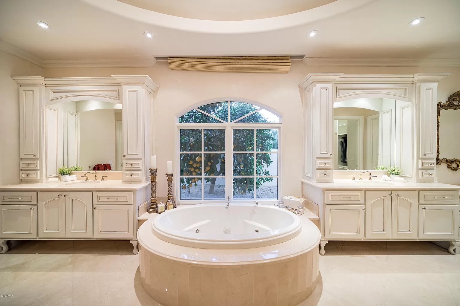 Pictures of Master Bathrooms 2020 Photo Gallery