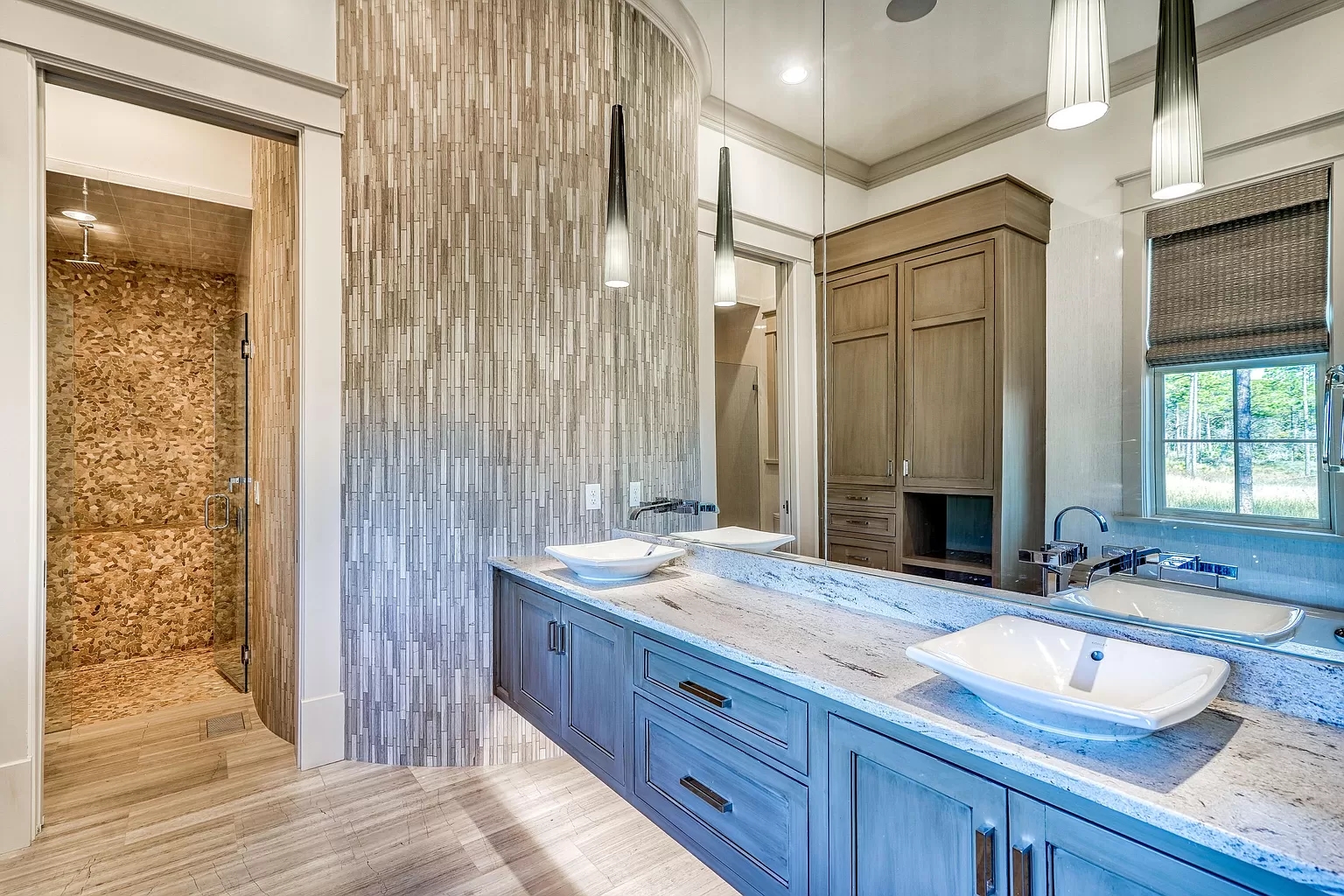 Bathroom Flooring Ideas | Photo Gallery